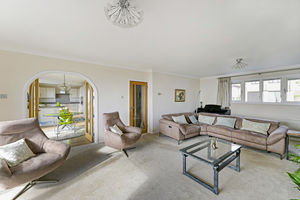 Sitting room- click for photo gallery